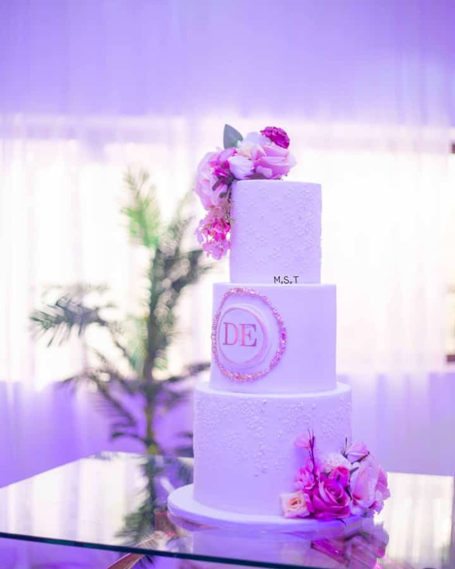 3 tiered all wedding cake ( 6,8 ,10 inches)
