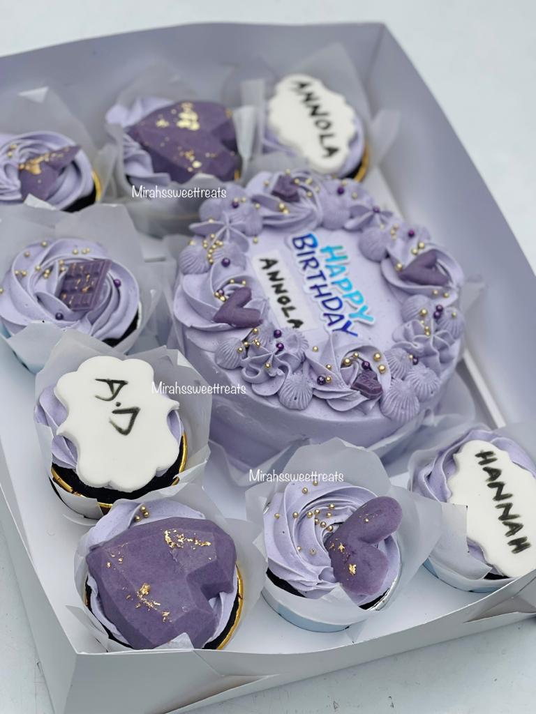 Bento Cake with cupcakes 
