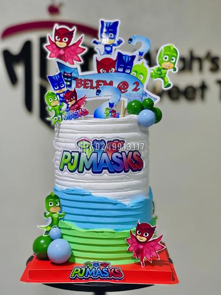 6 inches WC Cake (3 preferred flavours with cartoon characters)