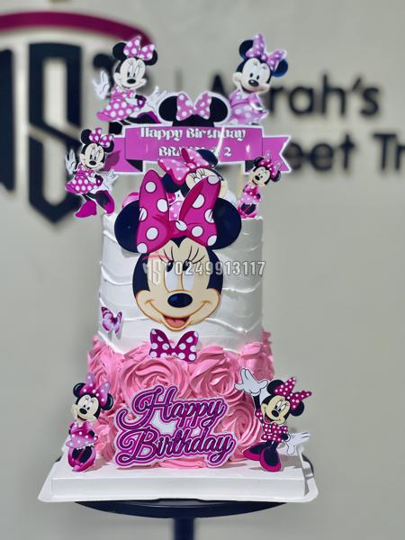 6 inches WC Cake (3 preferred flavours with cartoon characters)